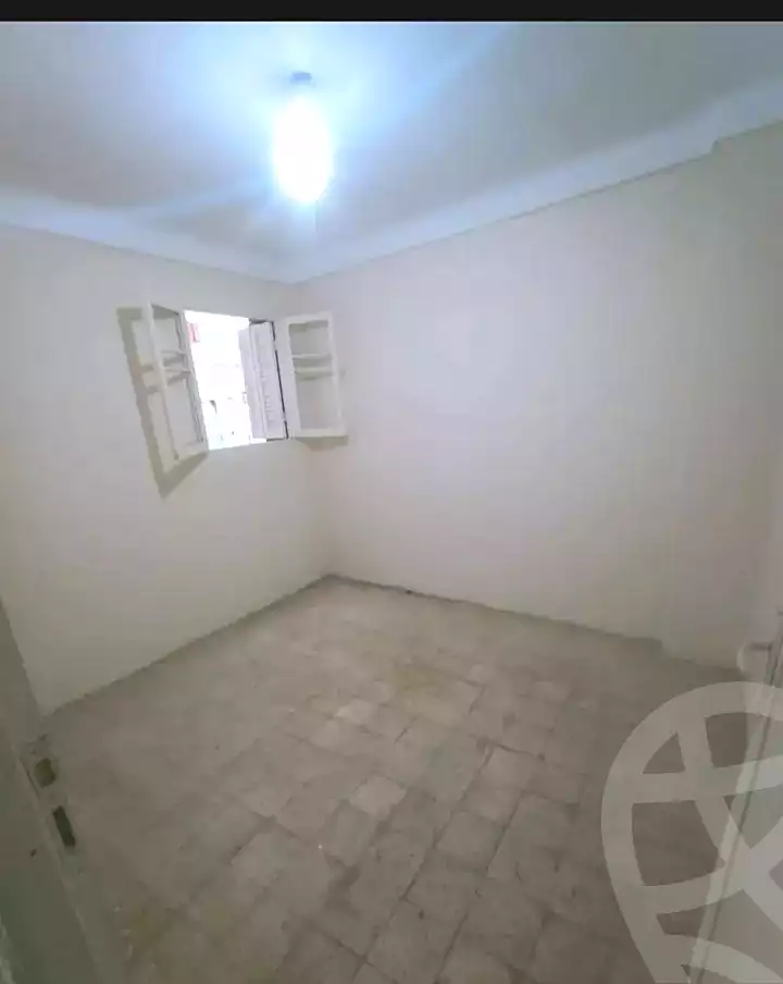 https://aqarmap.com.eg/ar/listing/6913185-for-sale-alexandria-lsywf-el-falki