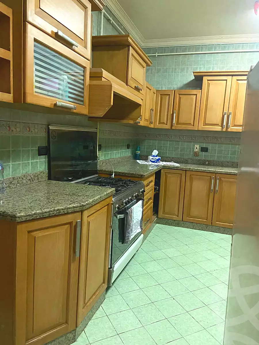 https://aqarmap.com.eg/ar/listing/6913240-for-rent-cairo-6th-of-october-garb-someed-neighborhood-10th-noureldin-st