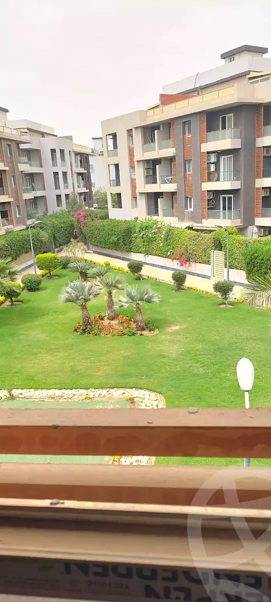 https://aqarmap.com.eg/en/listing/6913455-for-sale-cairo-el-sheikh-zayed-city-compounds-zayed-dunes