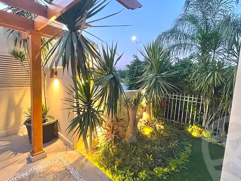 https://aqarmap.com.eg/en/listing/6913558-for-sale-cairo-new-cairo-lrhb-city-mtdd-lrhb-phase-7
