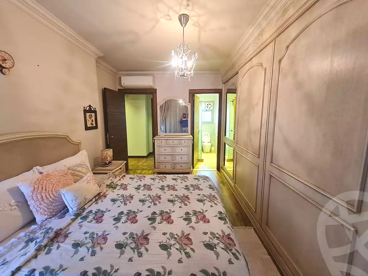 https://aqarmap.com.eg/ar/listing/6913613-for-sale-alexandria-roshdy-shr-bw-qyr-tryq-lhry