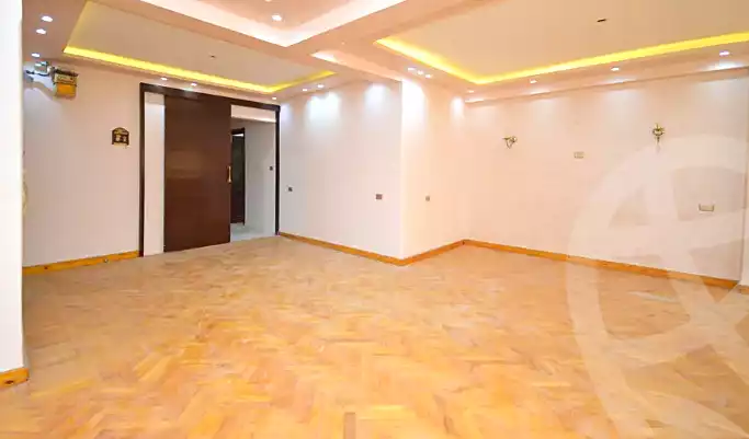 https://aqarmap.com.eg/ar/listing/6913889-for-rent-alexandria-ganaklis