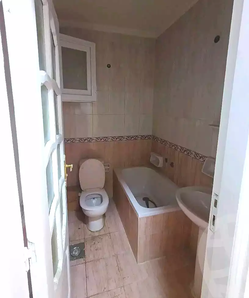 https://aqarmap.com.eg/en/listing/6914013-for-sale-alexandria-lsywf-el-falki-street-16-el-eslah