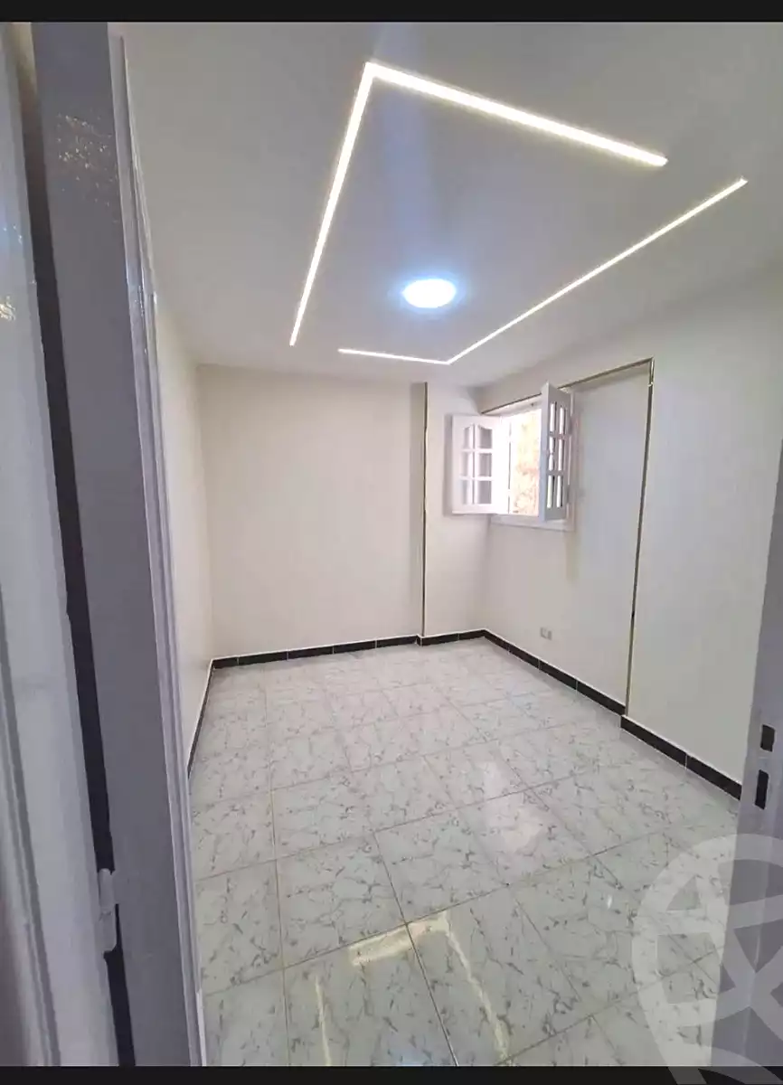 https://aqarmap.com.eg/ar/listing/6914196-for-sale-alexandria-miami-mohammed-ibn-saed-st
