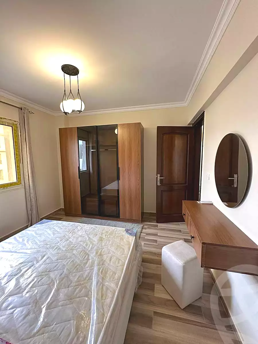 https://aqarmap.com.eg/en/listing/6914353-for-rent-cairo-el-sheikh-zayed-city-compounds-jn-2