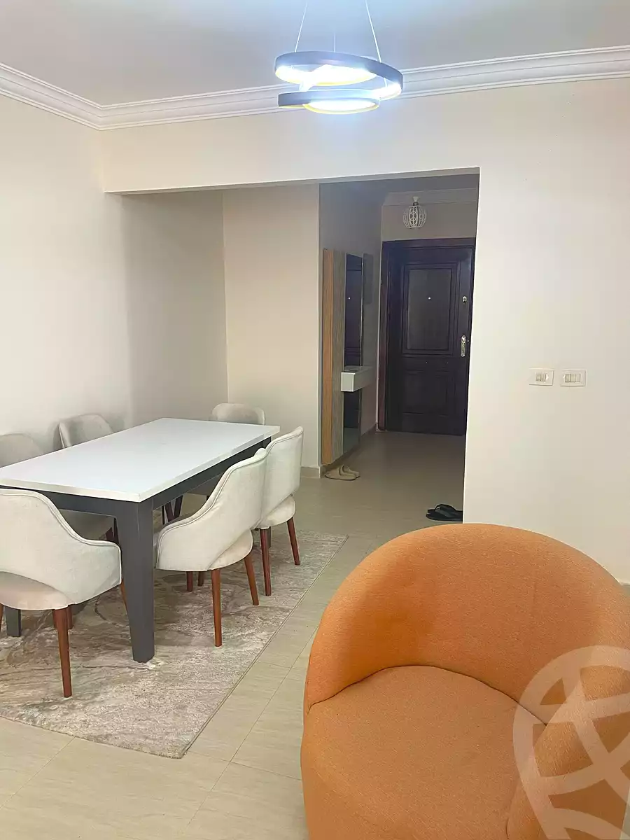 https://aqarmap.com.eg/ar/listing/6914379-for-rent-cairo-el-sheikh-zayed-city-compounds-jn-2
