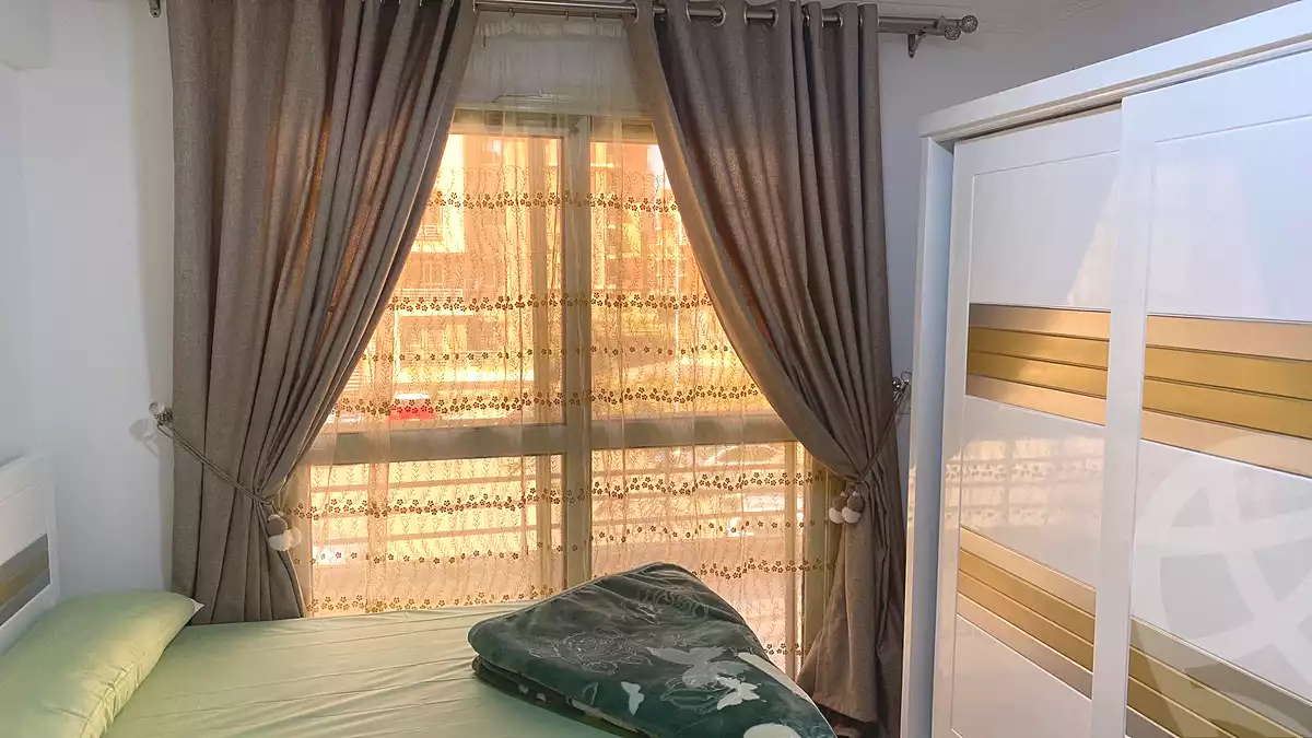https://aqarmap.com.eg/ar/listing/6914424-for-rent-cairo-6th-of-october-compounds-jn-ktwbr