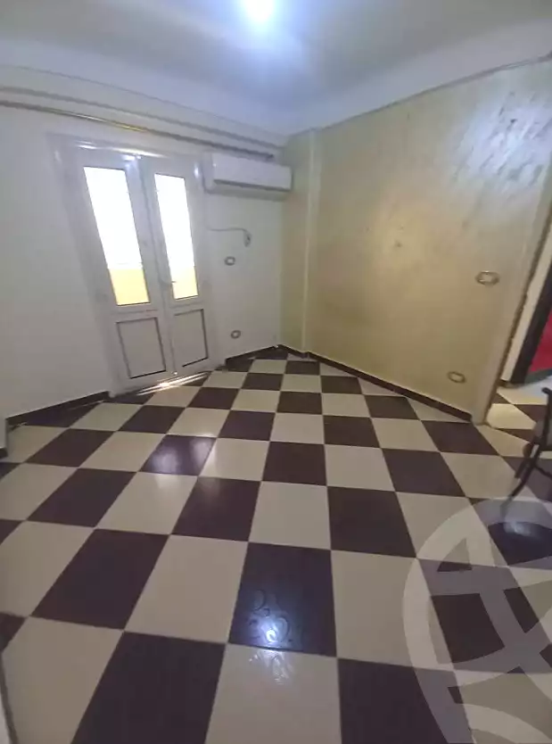 https://aqarmap.com.eg/ar/listing/6914714-for-sale-alexandria-sydy-bshr-sydy-bshr-bhry-khalil-hamada-st