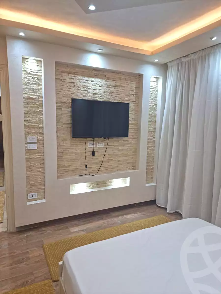 https://aqarmap.com.eg/en/listing/6914716-for-rent-cairo-el-sheikh-zayed-city-compounds-jn-1