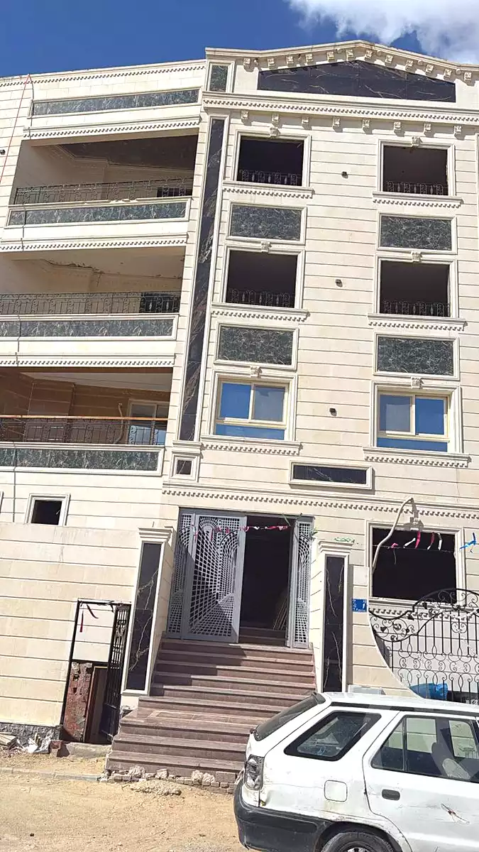 https://aqarmap.com.eg/ar/listing/6914722-for-sale-cairo-6th-of-october-garb-someed-neighborhood-1st