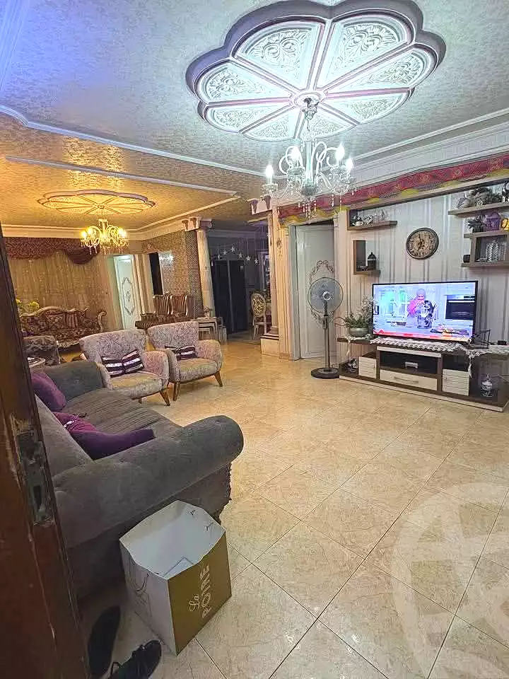 https://aqarmap.com.eg/en/listing/6915106-for-sale-cairo-el-sayyeda-zeinab-port-said-st