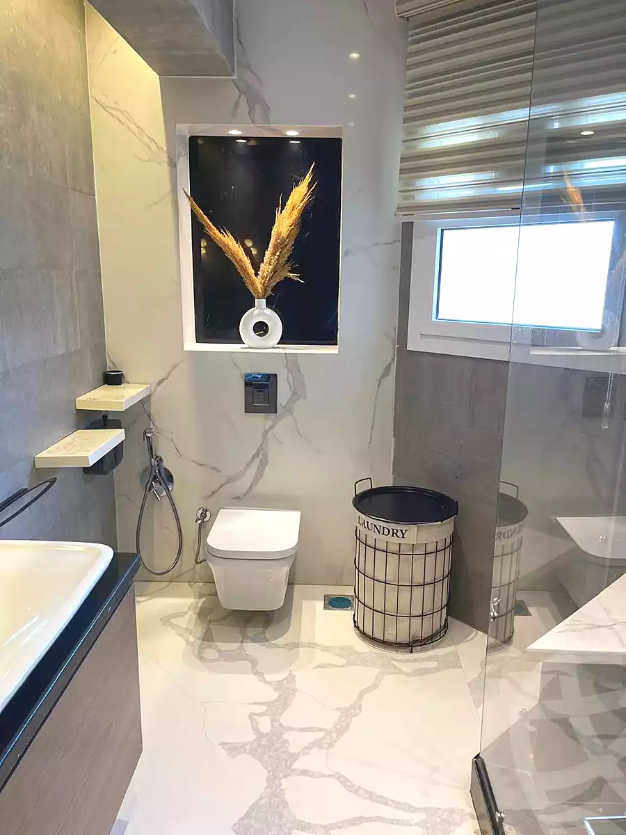 https://aqarmap.com.eg/ar/listing/6915164-for-rent-cairo-new-cairo-compounds-mountain-view-hyde-park