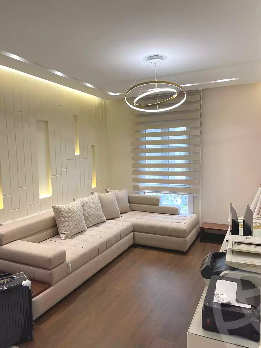 https://aqarmap.com.eg/ar/listing/6915164-for-rent-cairo-new-cairo-compounds-mountain-view-hyde-park
