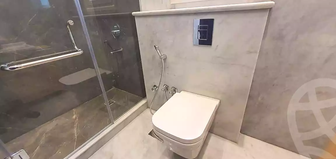 https://aqarmap.com.eg/ar/listing/6915190-for-rent-cairo-new-cairo-compounds-mwntn-fyw-y-syty-club-park-mountain-view-icity
