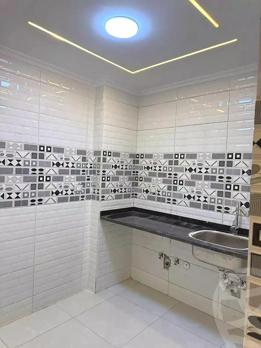 https://aqarmap.com.eg/ar/listing/6915373-for-sale-cairo-el-haram-el-lebeny-soltan-khattab-st