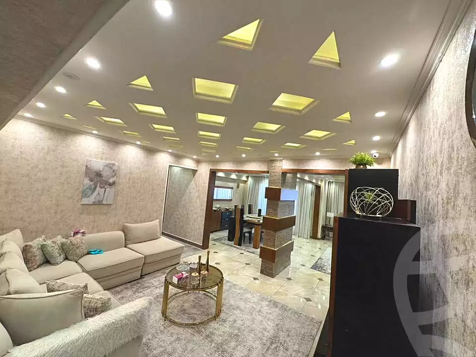 https://aqarmap.com.eg/ar/listing/6915375-for-sale-alexandria-smouha-garden-city-st