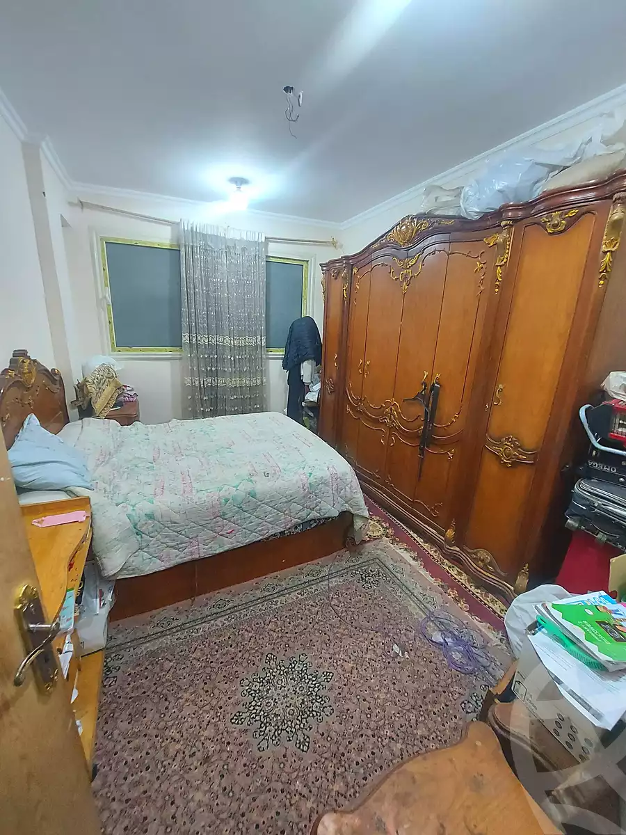 https://aqarmap.com.eg/ar/listing/6915538-for-sale-cairo-helwan-el-shareaa-el-sharby-st
