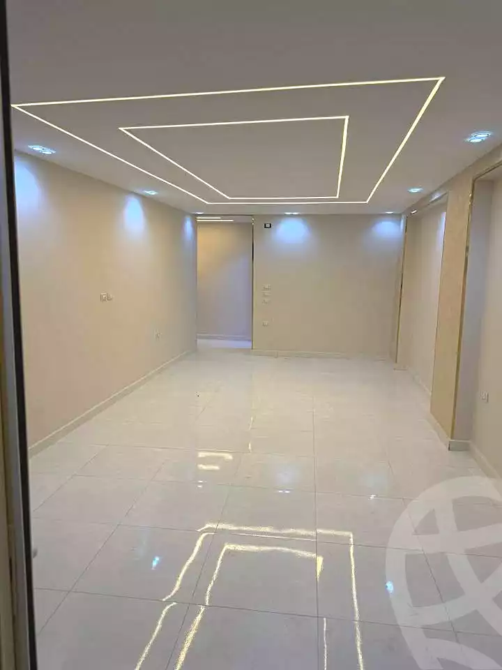 https://aqarmap.com.eg/en/listing/6915700-for-sale-cairo-el-haram-el-lebeny-soltan-khattab-st