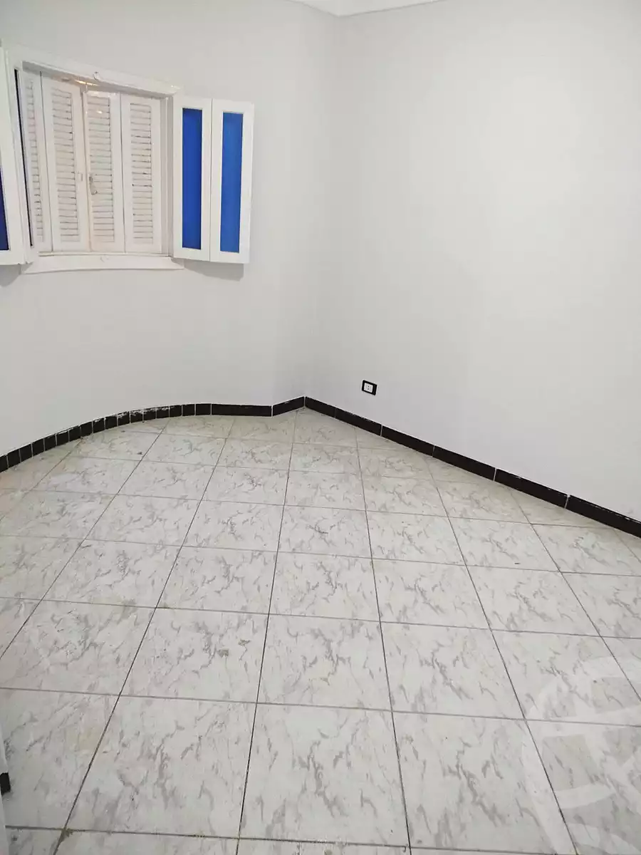 https://aqarmap.com.eg/ar/listing/6915992-for-sale-alexandria-sydy-bshr