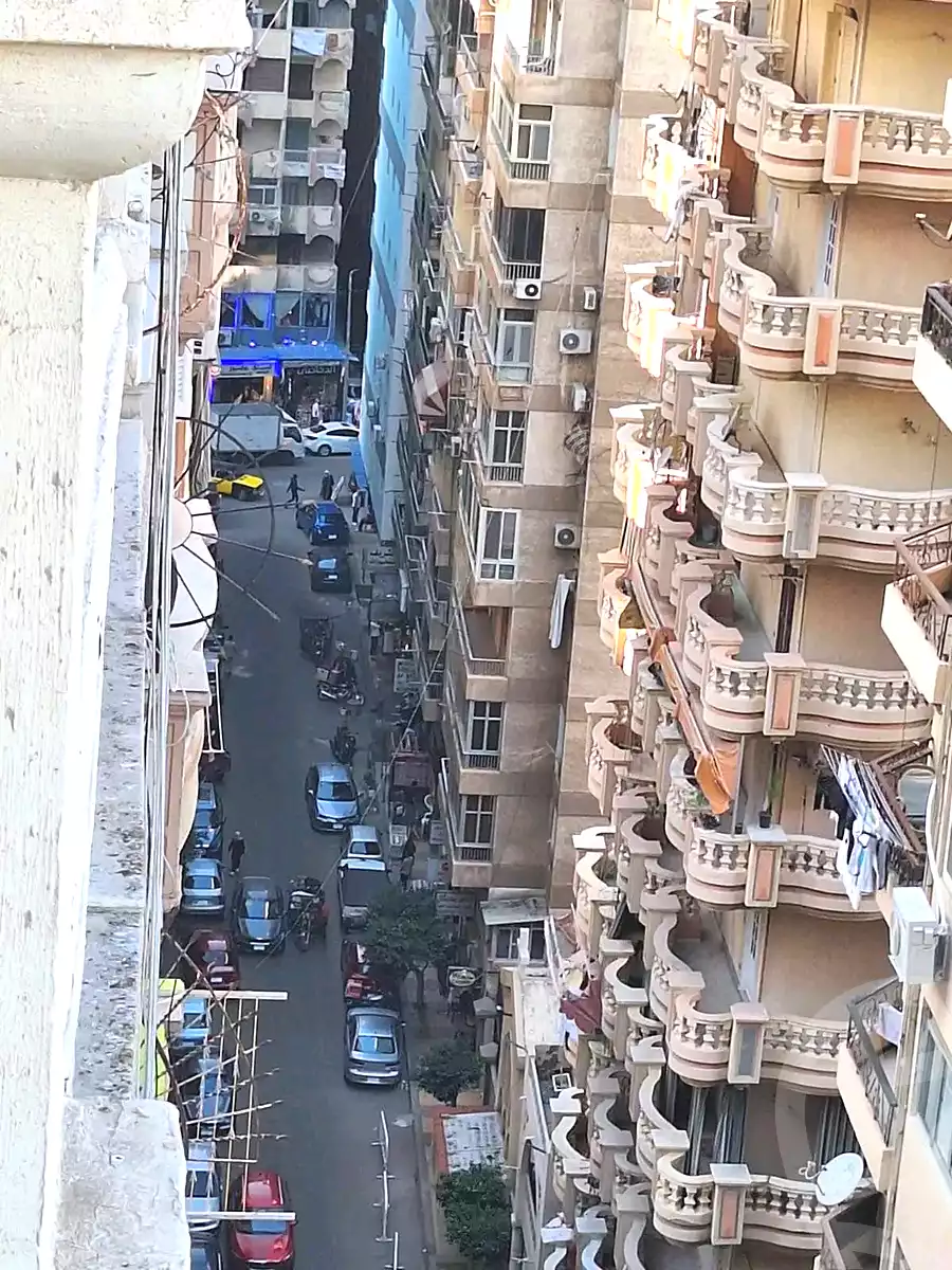 https://aqarmap.com.eg/ar/listing/6916114-for-sale-alexandria-sydy-bshr-sydy-bshr-bhry