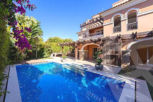 https://aqarmap.com.eg/en/listing/6914003-for-sale-alexandria-king-maryot-compounds-jewar-compound-el-forat