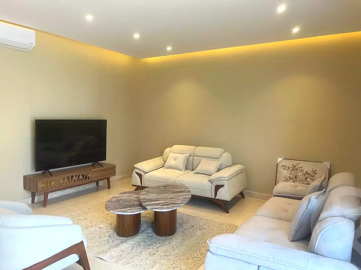 https://aqarmap.com.eg/ar/listing/6916986-for-rent-cairo-new-cairo-compounds-villette-kmbwnd-sky-kwndwz-swdyk-villette