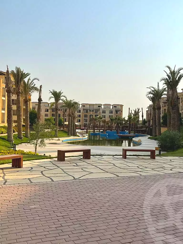 https://aqarmap.com.eg/en/listing/6917175-for-sale-cairo-new-cairo-compounds-stwn-ryzydns-by-ar-y-llttwyr