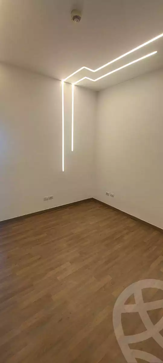 https://aqarmap.com.eg/ar/listing/6917316-for-rent-cairo-new-cairo-compounds-kyrw-byzns-blz-btr-hwm-llttwyr