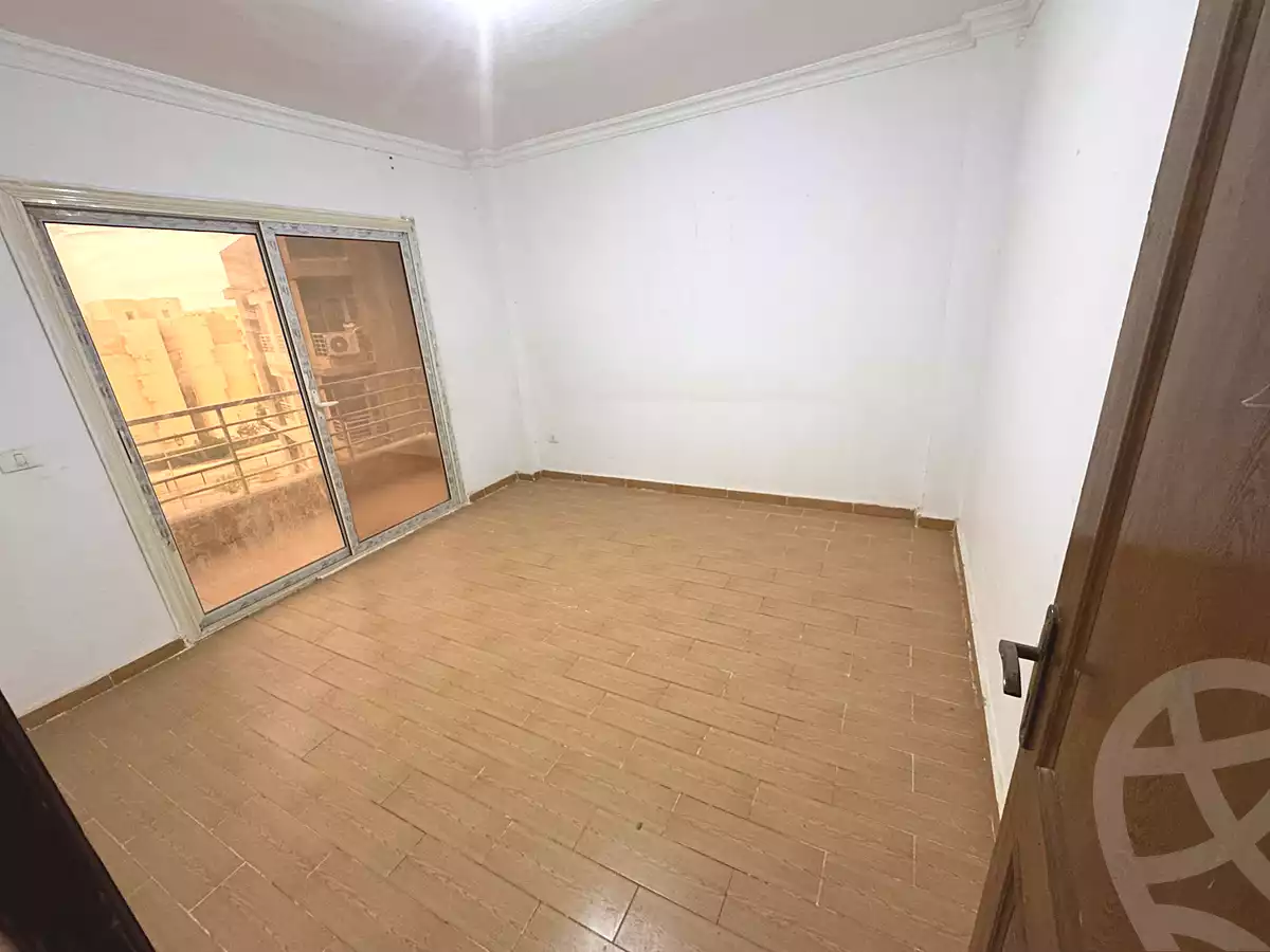 https://aqarmap.com.eg/en/listing/6917399-for-sale-cairo-6th-of-october-hadaeq-october-compounds-dar-misr