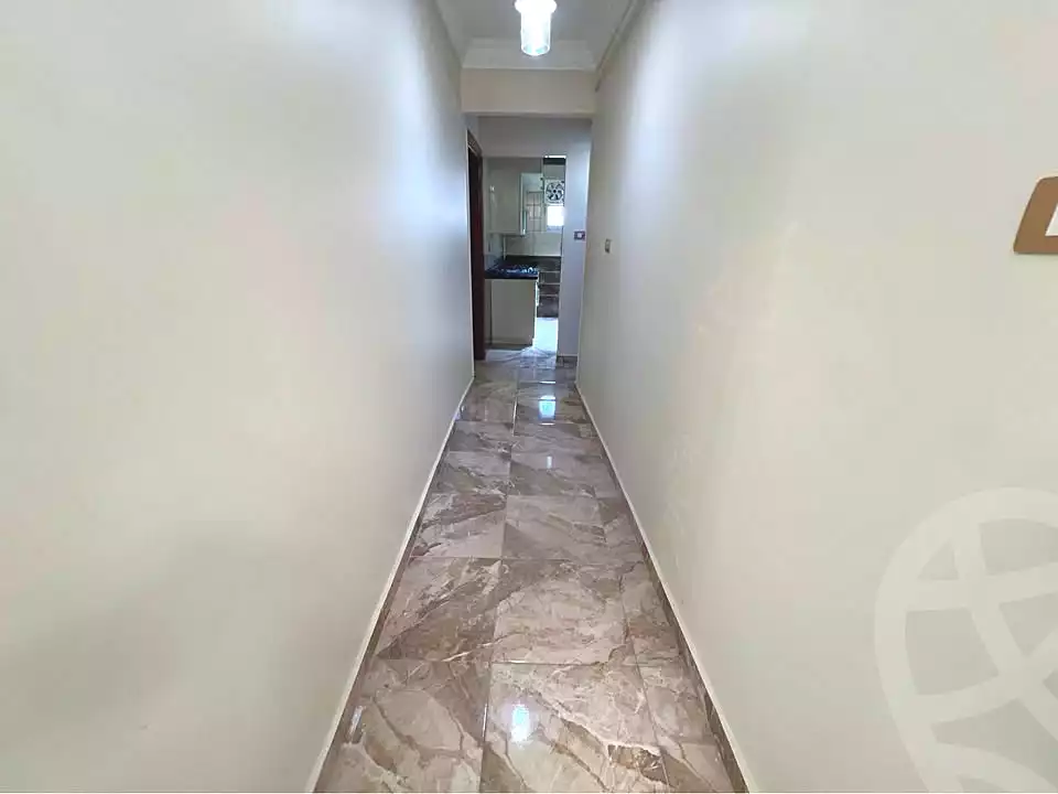 https://aqarmap.com.eg/ar/listing/6917510-for-sale-alexandria-sydy-bshr-sydy-bshr-bhry-shr-mhmwd-l-yswy