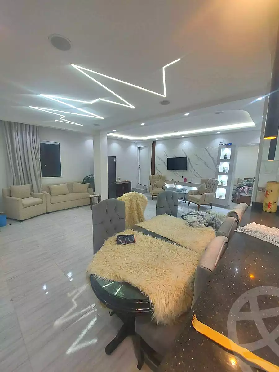 https://aqarmap.com.eg/ar/listing/6917662-for-sale-cairo-helwan-kwrnysh-hlwn