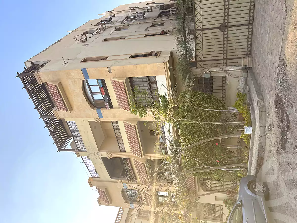 https://aqarmap.com.eg/ar/listing/6918195-for-sale-cairo-new-cairo-ganob-el-akadamiya-south-academy-b-youssef-gohar-atya-st
