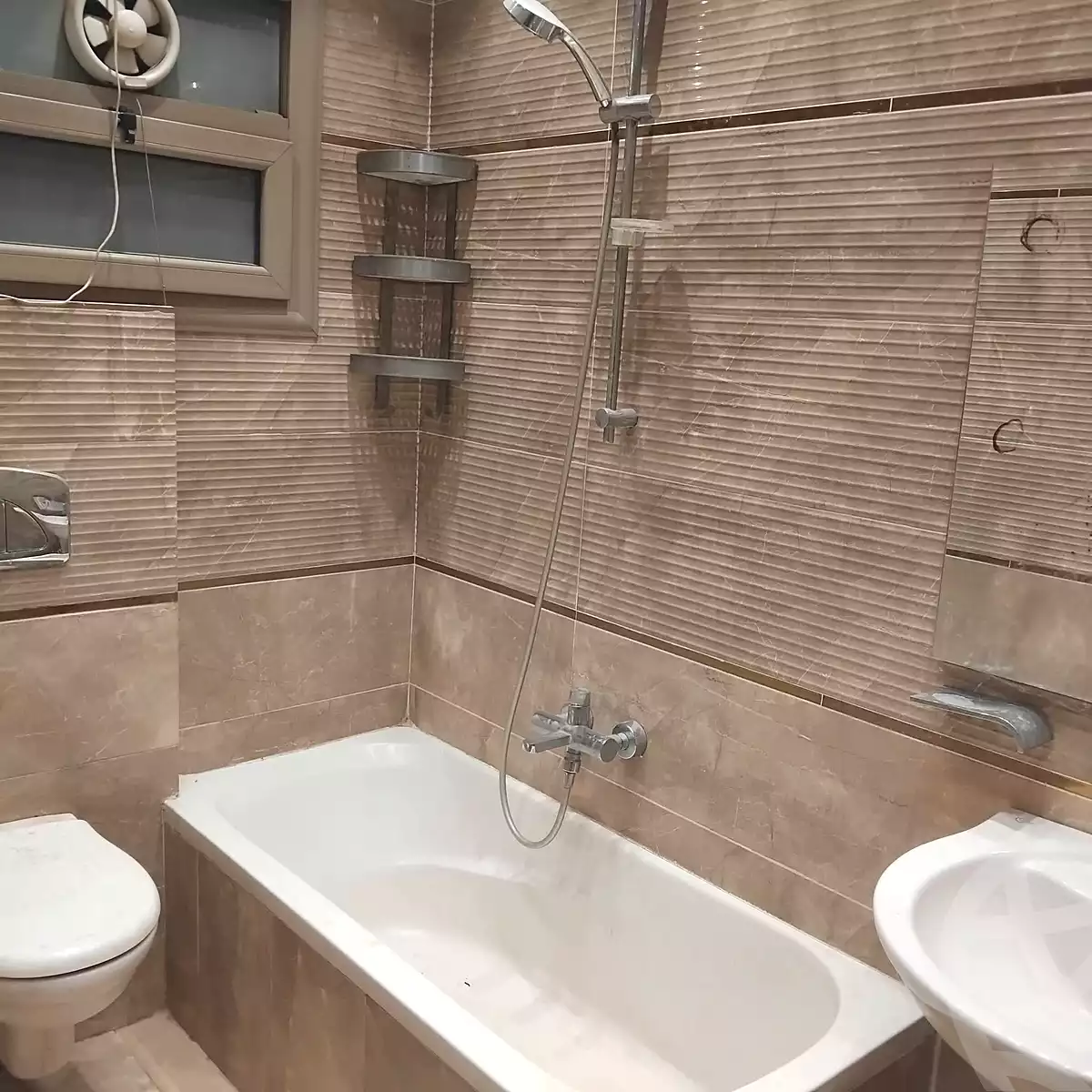 https://aqarmap.com.eg/en/listing/6918864-for-sale-cairo-shoubra-el-sahel-mohamed-al-khalafawy-st