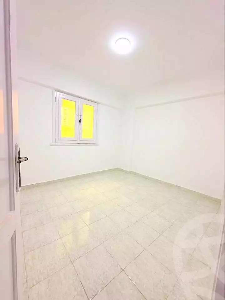 https://aqarmap.com.eg/ar/listing/6918936-for-sale-alexandria-al-agamy-shataa-el-nakheel