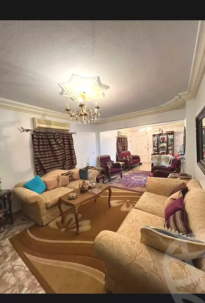 https://aqarmap.com.eg/ar/listing/6919301-for-sale-alexandria-sydy-bshr-sydy-bshr-bhry-farook-abd-al-wahab-st
