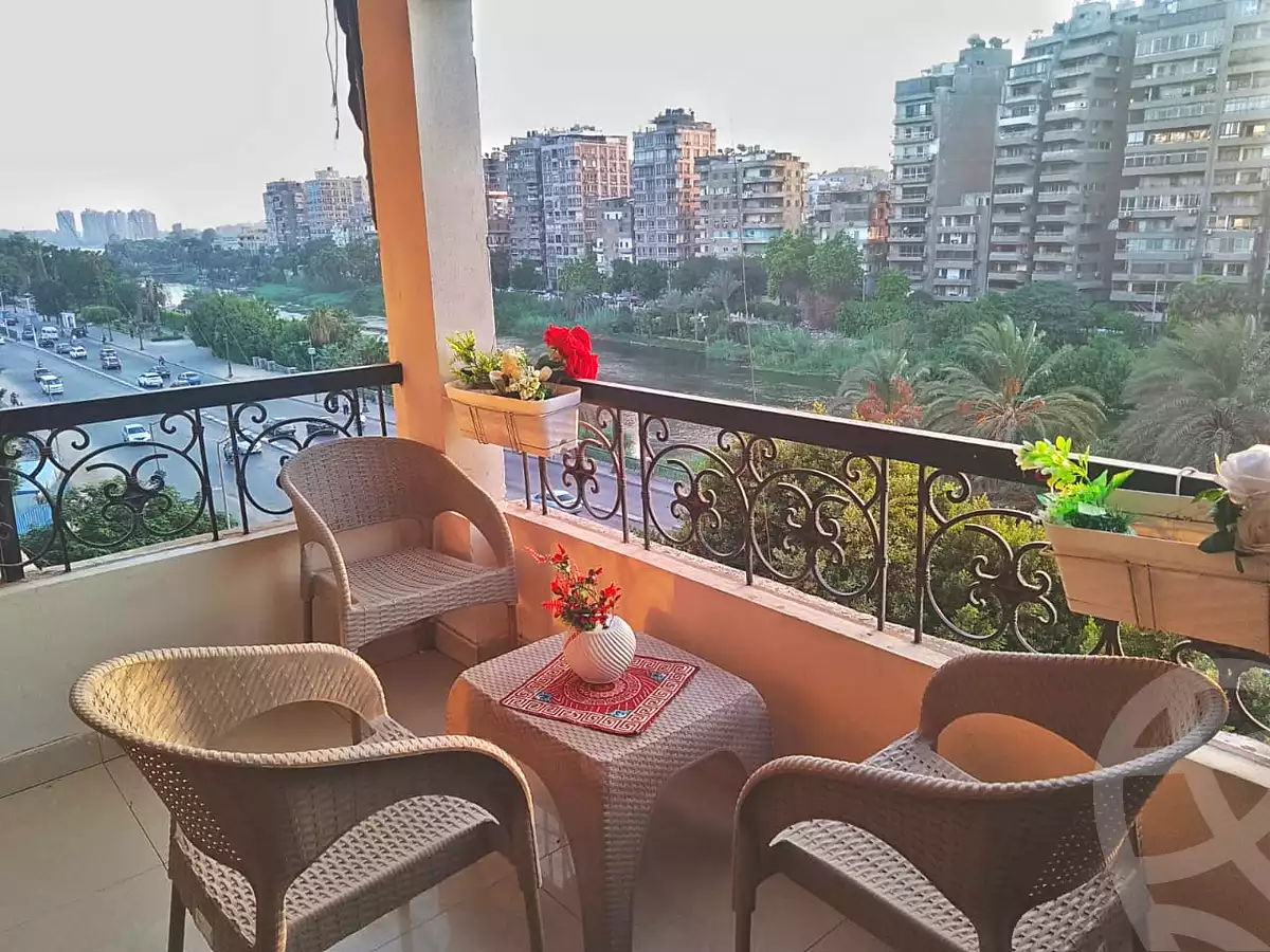 https://aqarmap.com.eg/ar/listing/6919716-for-rent-cairo-manial-kwrnysh-lmnyl