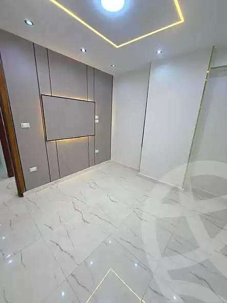 https://aqarmap.com.eg/ar/listing/6919776-for-sale-alexandria-al-agamy-lbytsh-bianchiii