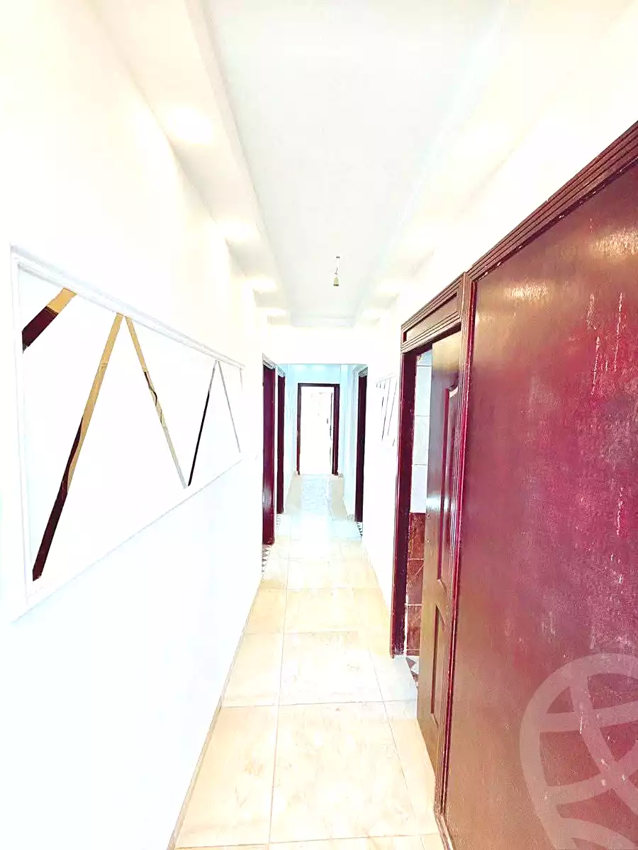 https://aqarmap.com.eg/ar/listing/6920122-for-sale-alexandria-sydy-bshr-sydy-bshr-bhry-gamal-abd-el-nasir-st