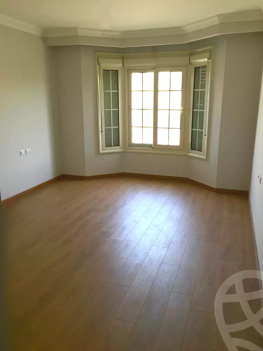 https://aqarmap.com.eg/ar/listing/6920224-for-rent-cairo-new-cairo-compounds-lake-view