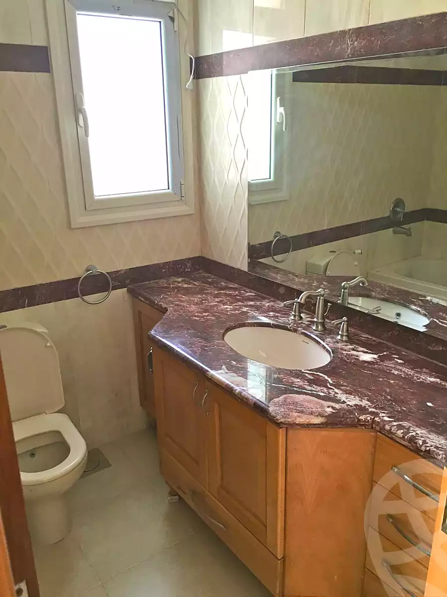 https://aqarmap.com.eg/ar/listing/6920224-for-rent-cairo-new-cairo-compounds-lake-view