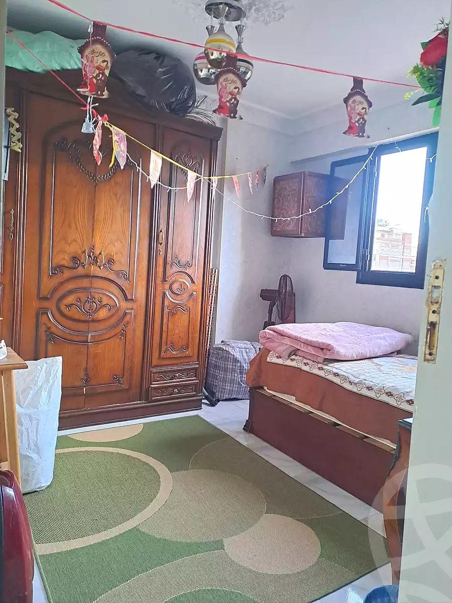 https://aqarmap.com.eg/en/listing/6920295-for-sale-alexandria-moharram-bey-erfan-st