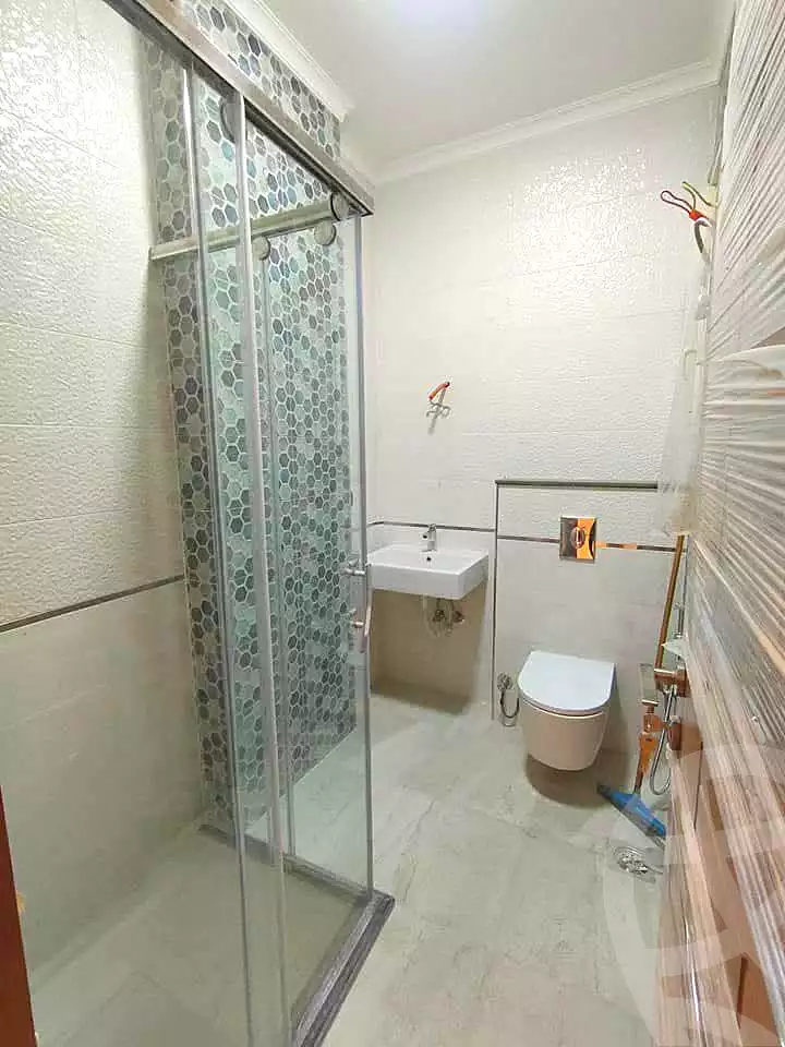 https://aqarmap.com.eg/ar/listing/6920668-for-rent-cairo-new-cairo-el-lotus-lotus-north-lmntq-lkhms-llwts-lshmly