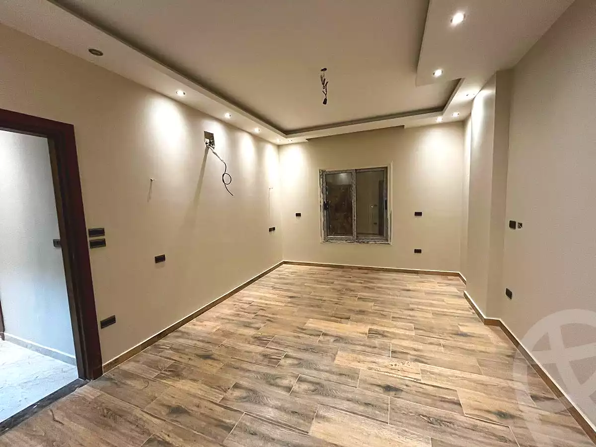 https://aqarmap.com.eg/ar/listing/6920668-for-rent-cairo-new-cairo-el-lotus-lotus-north-lmntq-lkhms-llwts-lshmly