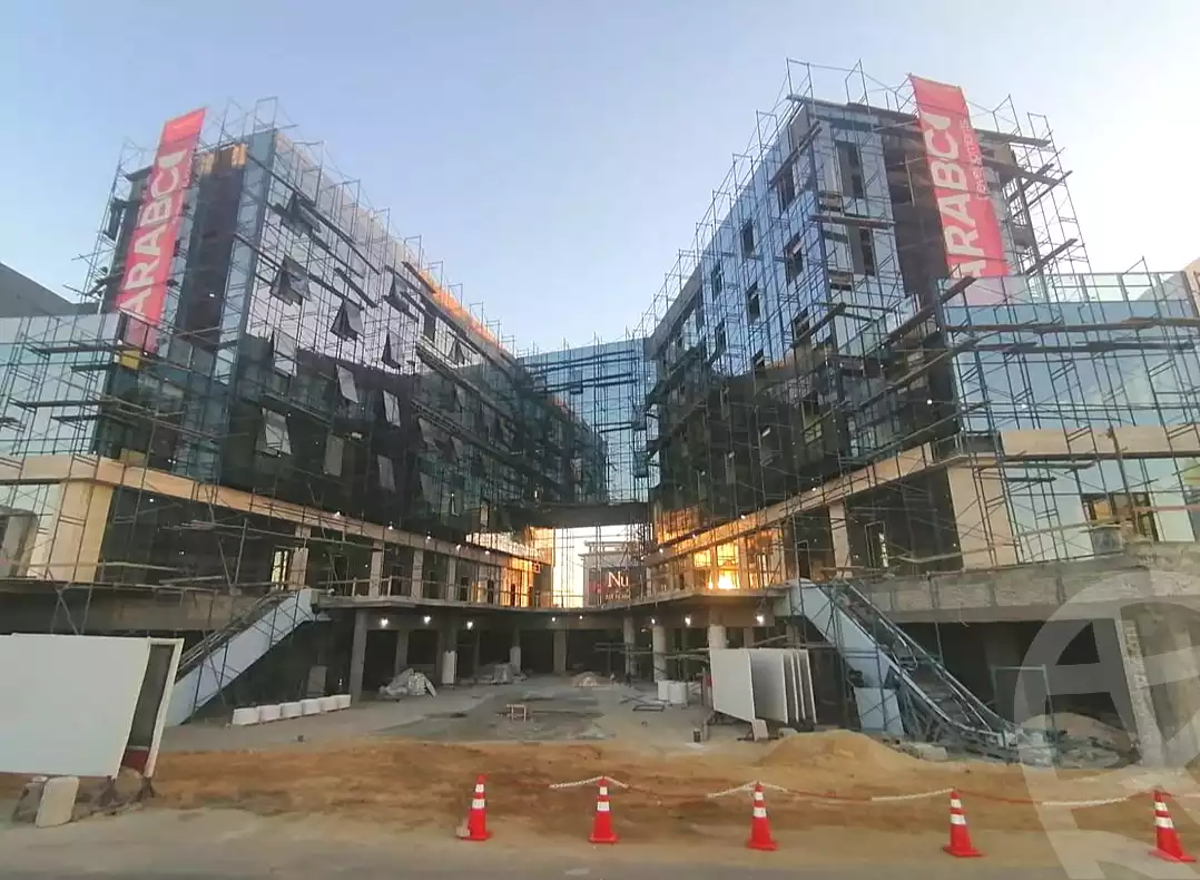 https://aqarmap.com.eg/en/listing/6921259-for-sale-cairo-new-cairo-compounds-livelli-mall-arabco