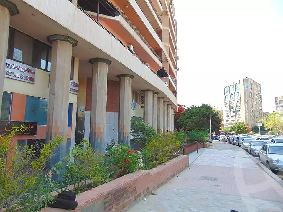 https://aqarmap.com.eg/ar/listing/6921326-for-rent-cairo-heliopolis-merryland-el-sebaq-st
