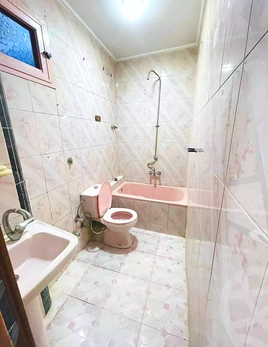 https://aqarmap.com.eg/ar/listing/6921715-for-sale-alexandria-lsywf-el-falki-street-16-el-eslah