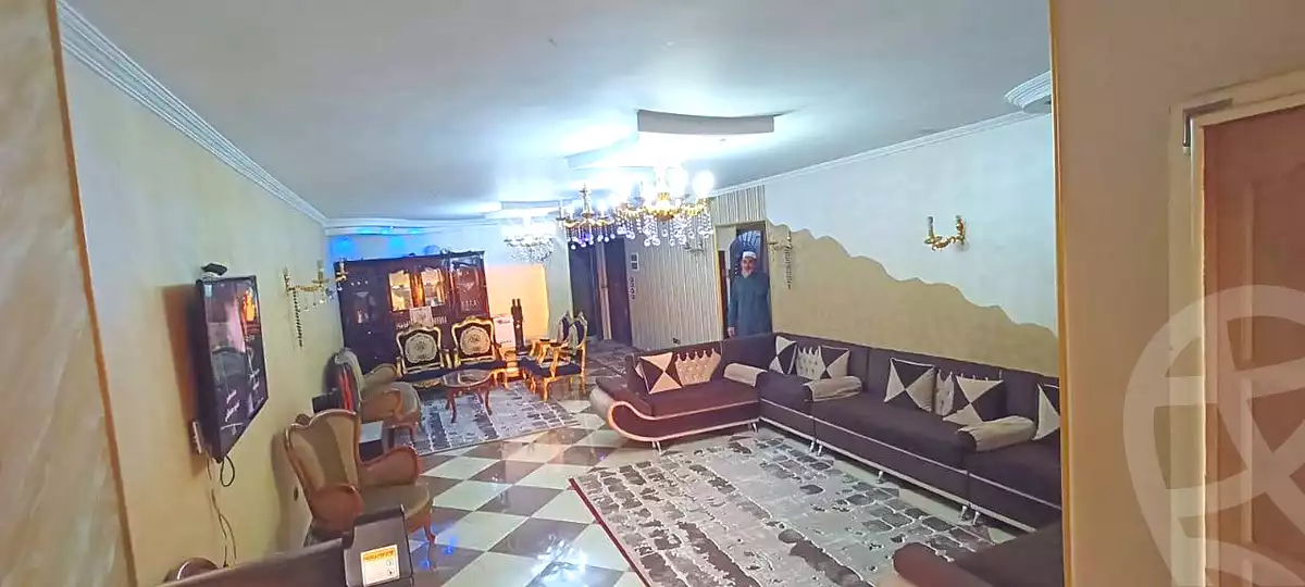 https://aqarmap.com.eg/ar/listing/6921810-for-sale-cairo-helwan-helwan-el-sharkeya-ryad-pasha-st