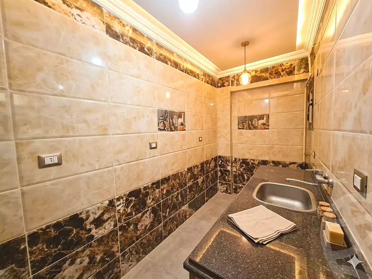 https://aqarmap.com.eg/ar/listing/6921940-for-sale-alexandria-cleopatra-port-said-street