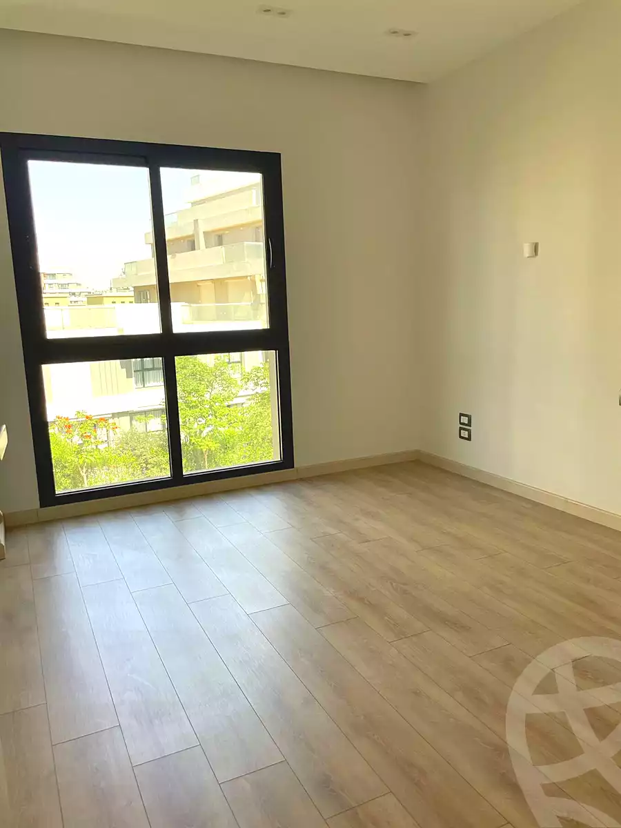 https://aqarmap.com.eg/ar/listing/6922132-for-sale-cairo-new-cairo-compounds-villette-kmbwnd-sky-kwndwz-swdyk-villette