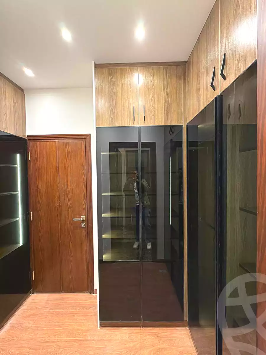 https://aqarmap.com.eg/ar/listing/6922185-for-rent-cairo-new-cairo-compounds-mivida-mivida-parcel